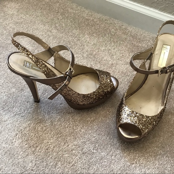 INC International Concepts Gold glitter platform shoes.  Size 8M - Picture 7 of 9